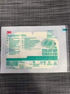3M Tegaderm Film 1616 4 x 4 1/2 inches or 10 cm x 12 cm Transparent Film Dressing
