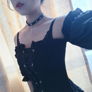 Dark Punk Leather Cross Necklace Womens Choker Cool Clavicle Chain Fashion Jewelry Korean Style Alloy Pendant Fresh out