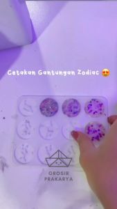 Cetakan Resin Zodiak Rasi Bintang Cetakan Gantungan Kunci Zodiac Bentuk Bulat Lingkaran Cetakan Liontin Anting Kalung Bahan Silikon Karet Silicone Elastis Lentur Silicon Anti lengket