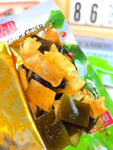Kelp crispy bamboo shoots spicy snacks fresh bamboo shoots open bags eat tender casual snacks