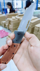 มีดพับอเนกประสงค์ มีดพกด้ามไม้ ด้ามสวย พกพาอเนกประสงค์ รุ่น RW-20