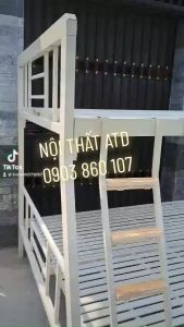 Giường tầng sắt hộp vuông mẫu mới cầu thang có lót gỗ dễ leo lên xuống y hình 100%