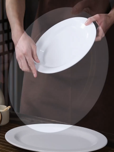 ( 2แถม3 ) จานพลาสติก จานเมลามีนรูปไข่ สีขาว (บรรจุ5ใบ) จานใส่อาหาร จานเปล จานเปลไข่ เมลามีนแท้100%