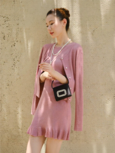 XXNING | Bộ Đầm Knit Thanh Lịch và Mảnh Mai