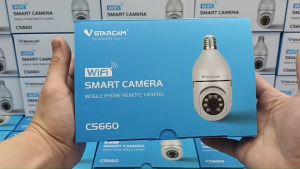 VSTARCAM CS660 SUPER HD 1296p 3.0MP WiFi iP Camera E27 ใส่กับขั้วหลอดไฟ กล้องวงจรปิดไวไฟ ไร้สาย