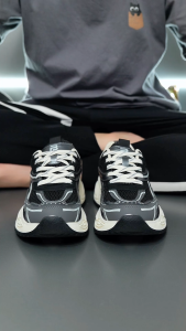 PANARYBODY Sepatu Sneakers Pria High Quality Model Sport Sepatu Cowok Kekinian Outdoor Casual QNR36