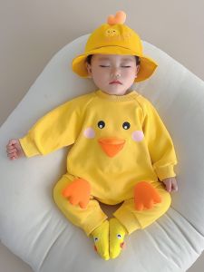 Adorable Baby Outfit Pure Cotton Long Sleeve Suit for Autumn Cute Little Duck Design Clothes for Crawling And Outdoor Use