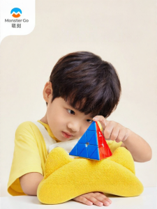 Gan | Pyramid Skewb Puzzle Toy Competition Use