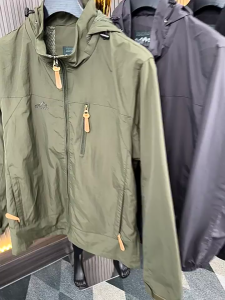 Jeep Spirit Windbreaker Jacket for Men Waterproof Hiking Motorcycle Cycling Bomber Jackets