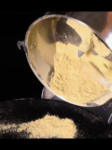 1200G Penggiling Tepung Menggiling Ubi Menjadi Tepung Giling Grinder Listrik Giling Tepung Beras Mesin Giling Bumbu Rempah