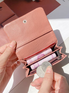New Ladies Soft Leather Foldable Wallet Genuine Leather Card Holder Short Size Fabric Lining Youth Fashion Magnetic Buckle Closure