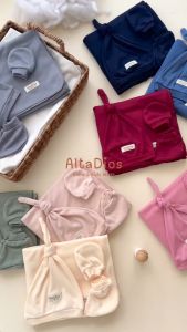 [Altadiosbaby] Kado BASIC Bedong Bayi Set + Topi Bayi + Sarung Tangan dan Kaos Kaki Bayi | Perlengkapan Bayi Baru Lahir | Bedong Bayi JUMBO Premium | Bedong Bayi Kaos Polos | Bedongan Bayi | Kain Bedong Bayi | Selimut Anak | Alas Tidur Stroller STK