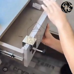 Klip Laci Instalasi Depan & Klem Penjepit Laci