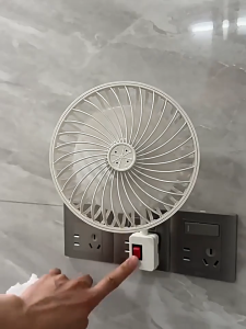 360° Flexible Plug-in Socket Fan UK Standard Low Noise Energy Saving 5-Blade Kipas Mini with Safety Cover Plug & Play for Kitchen Bathroom Bedroom