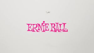 ERNIE BALL ขาแขวนกีตาร์ ขาแขวนเบส ติดผนัง GUITAR WALL MOUNT HANGER