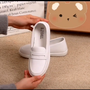 Womens Commuting Flat Leather Shoes Lightweight Soft Sole Work Shoes Nurse Nursing Shoes