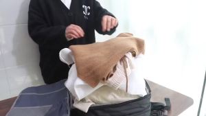 Travel Vacuum Storage Bags17L-34L Reusable Empty Vacuum Bag for Clothes Outdoor Compression Pack Folding Bag with Air Pump
