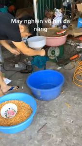 Máy nghiền thức ăn chăn nuôi giá rẻ