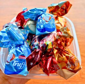 coklat arab asli merk Trufle Khas Turki Cokelat makanan khas Arab saudi Oleh oleh haji dan umroh kemasan pouch isi 4 pics murah gratis ongkir