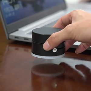 Iron Vacuum Magnetic Phone Stand 360° Rotating Adjustable Electric with Stretchable Structure New Version for Car