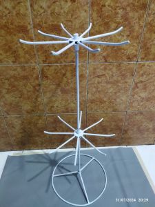 Rak display putar matahari 3 susun gantungan aksesoris display
