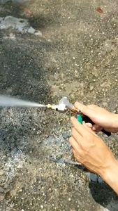 Đầu béc xịt rửa máy lạnh điều hòa. Ren ngoài 14mm và 22mm