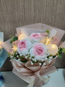 Crochet Flowers Light Ball Butterfly Light Flower Bouquet ROM/Wedding/Engagement/Anniversary/Birthday/Graduation/NS POP/Hari Raya/Diwali/Mothers Day/Fathers Day/Valentine