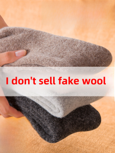 Thickened Fleece Wool Socks for Men Winter Warm Cotton Blend Mid-Calf Length with Terry Loop Extra Thick for Cold Protection