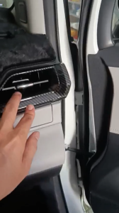 Bộ 2 cái Ốp cửa gió cho nội thất Xe toyota VELOZ bên Phải và bên Trái Vân Carbon cao cấp