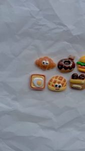 [FREE SHIP] Crocs Jibbitz Sticker gắn dép hình Đồ ăn nhanh Dễ Thương nhựa cứng - Có Nút Gắn