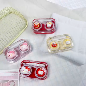 C31 กล่องใส่คอนแท็กเลนส์ ดีไซน์แอปเปิ้ลและแมวสุดน่ารัก สำหรับคอนแทคเลนส์สี  ขนาดเล็กพกพาสะดวก พร้อมส่ง