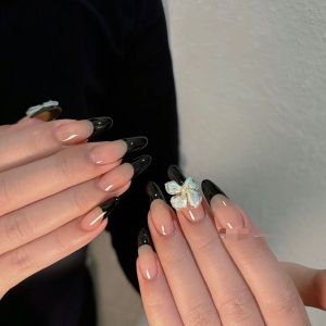 Pure Desire Style Handmade Wear Nail Little Red Book Recommendation Ins Accessible Luxury Ice Flower Nail Beauty White Detachable