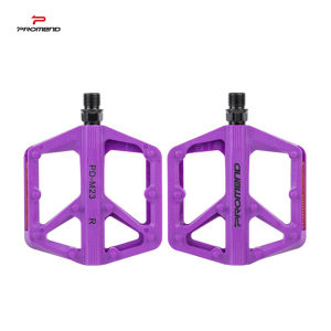 Double DU Bearing Ultralight Nylon Bike Pedals With Reflective Bright Strips MTB Road Bike Flat Pedals Bicycle Platform Pedals