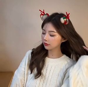 กิ๊บติดผมคริสต์มาส 2ชิ้น รูปกวาง คริสต์มาสสํา สไตล์เขากวางน่ารักๆ