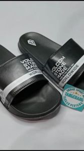 sandal selop V0LC0M World Wide Pria Wanita Free Paperbag / Sandal Santai / Sandal Distro Terbaru