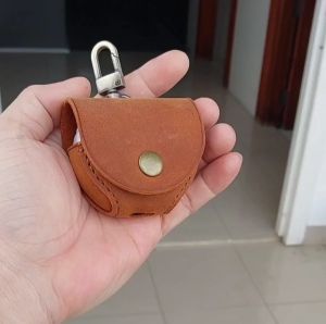 Bao da tai nghe HUAWEI FREECLIP nút nam châm da thật handmade