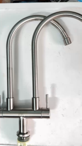 VÒI RỬA CHÉN ĐÔI INOX 304VÒI CHÉN ĐÔI DÙNG NGUỒN NƯỚC LẠNH.