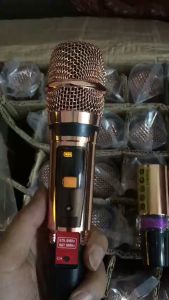 Micro loa kéo ugx 21 chống hú chống trầy xước sóng xa chất liệu hợp kim