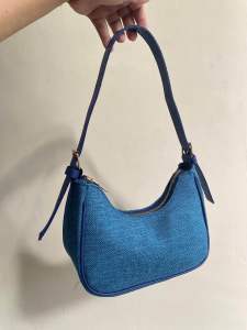 TAS ARA SHOULDERBAG