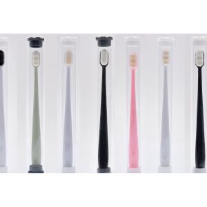 Bàn chải đánh răng lông mềm không gây đau nướu