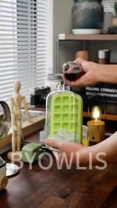 Higher Home 2 in 1 Ice Cube Bottle Ice Lattice Tray water bottle ice cube Silicone Ice Mold 500/800ml