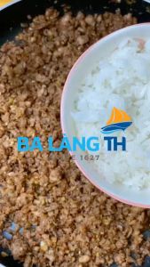 Nước Mắm Nhĩ Cá Cơm Ba Làng TH 400 Năm Truyền Thống 2000ml