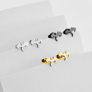 1 Pair Black Color Stainless Steel Dragon Stud Earrings for Men Simple Creative Animal Ear Stud Jewelry Birthday Party Gifts