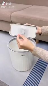 Wall Mounted Home Storage Garbage Bag Dispenser & Plastic Bags Container