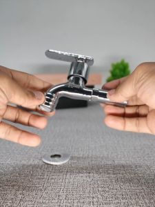 Kran Keran Air Keran Cuci Tangan Engkol Putar Bahan Stainless 1/2 Inch JS-4