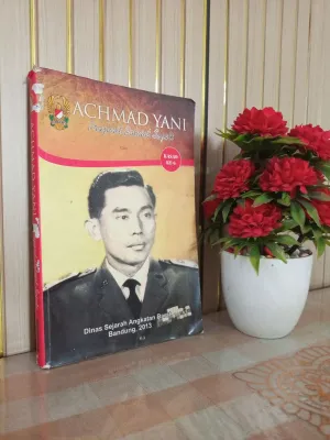 ORIGINAL BUKU - ACHMAD YANI PRAJURIT PATRIOT SEJATI