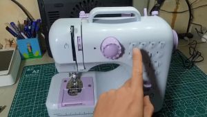 (GIÁ TỐT) Máy may gia đình  máy khâu để bàn đa năng có vắt sổ kèm đủ phụ kiện hàng chất lượng cao