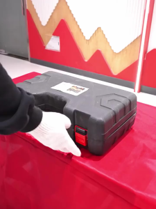 GGYY630 (ขายดี)แม่แรงไฟฟ้า แม่แรงยกรถ 3ตัน 12v แม่แรงยกรถอัตโนมัติ Electric Car Jack Repair kit scissor jack 12V 3Ton แจ็คแบบขากรรไกร ยกได้สูง 35CM. แม่แรงอัตโนมัติ