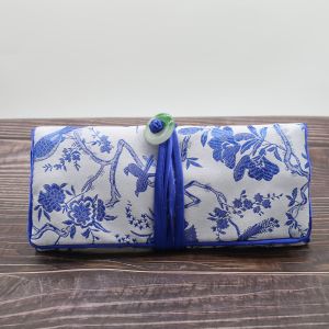 Handmade Embroidered Jewelry Roll Bag Portable Storage Case for Travel Foldable Multi-layer Divided Classic Style Jewelry Case