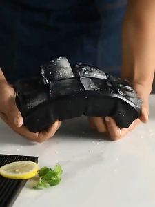 คุณสมบัติของถาดแม่พิมพ์ซิลิโคน ถาดทำน้ำแข็ง สีดำ ใช้ซ้ำ สำหรับทำน้ำแข็งในตู้เย็น